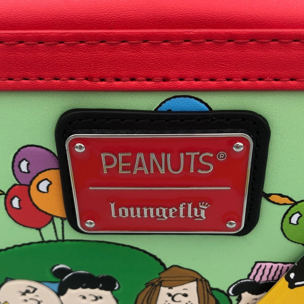 Snoopy Loungefly Peanuts Celebration Bag Charlie Brown Red - Picture 3 of 15